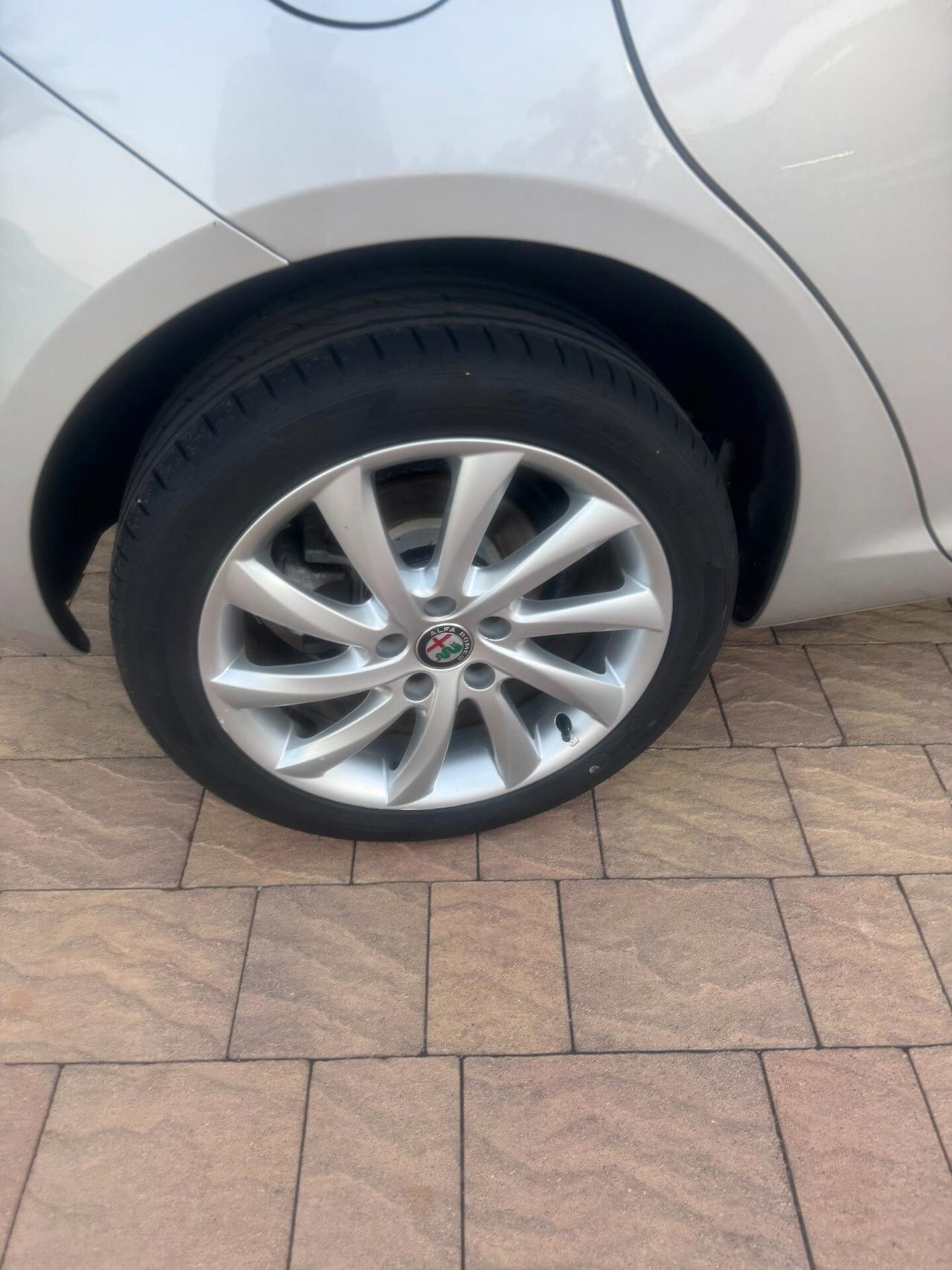 Alfa Romeo Giulietta 1.6 JTDm 120 CV Business