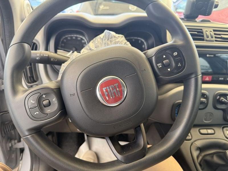 FIAT Panda Cross 1.2 69cv E6d-Temp Connected By Wind