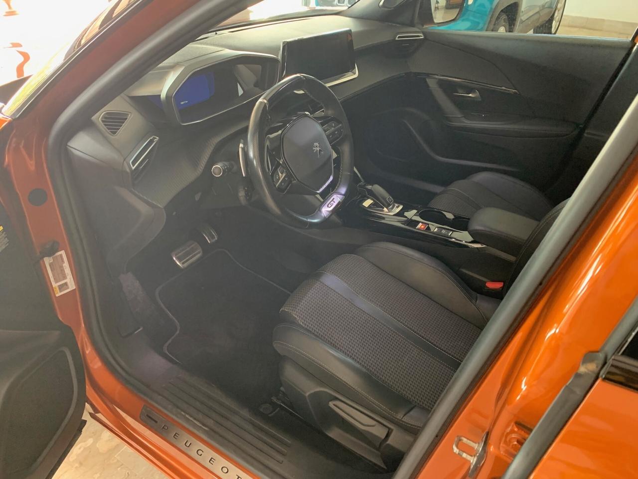 Peugeot 2008 PureTech 130 S&S EAT8 GT Line TETTO APRIBILE