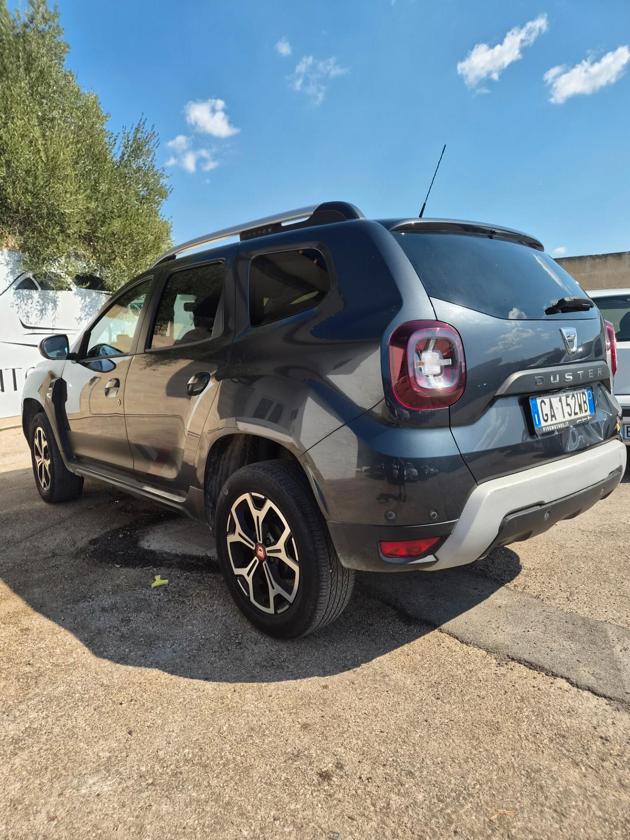 Dacia Duster 1.5 Blue dCi 8V 115 CV 4x2 Techroad UNIPRO