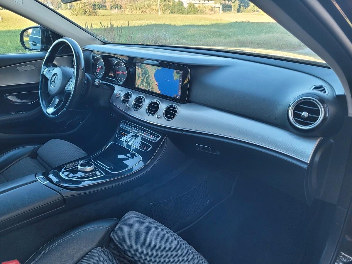 Mercedes-benz E 220 d S.W. Auto Business Extra