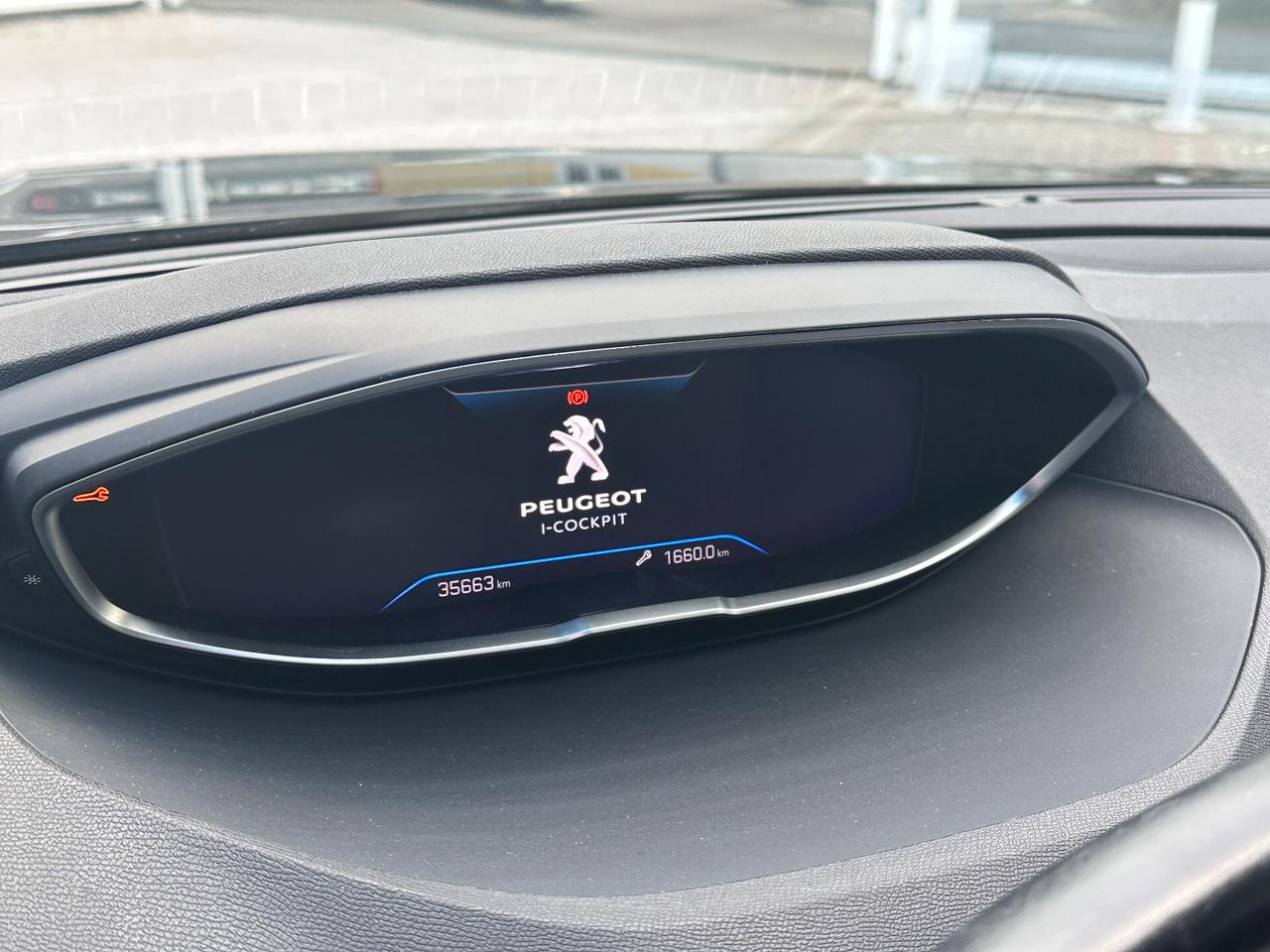 Peugeot 3008 BlueHDi 130 CV Allure