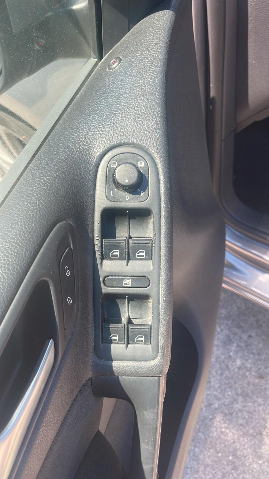 Volkswagen Golf 2.0 TDI 110CV DPF 5p. Highline