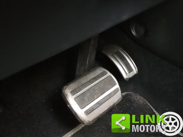 PEUGEOT 2008 BlueHDi 130 S&S EAT8 GT