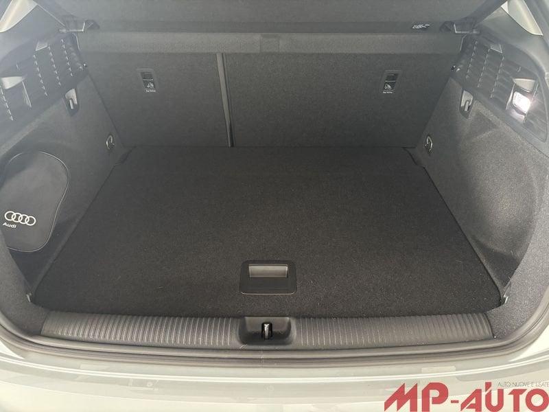 Audi Q2 1.5 35 TFSI IDENTITY BLACK S TRONIC