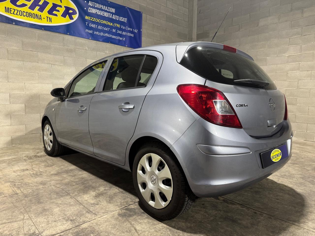 Opel Corsa 1.2 80cv 5 porte 81.000KM