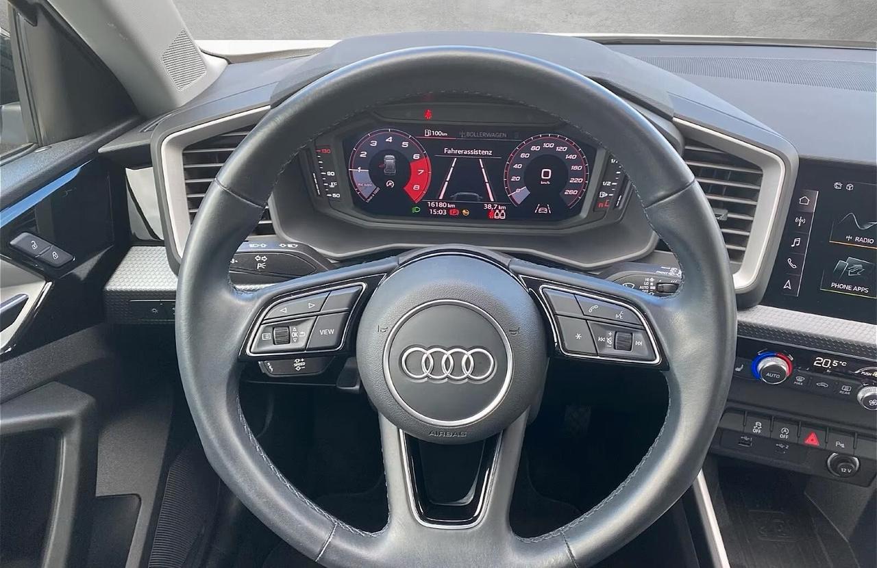 Audi A1 citycarver 30 TFSI Identity Contrast