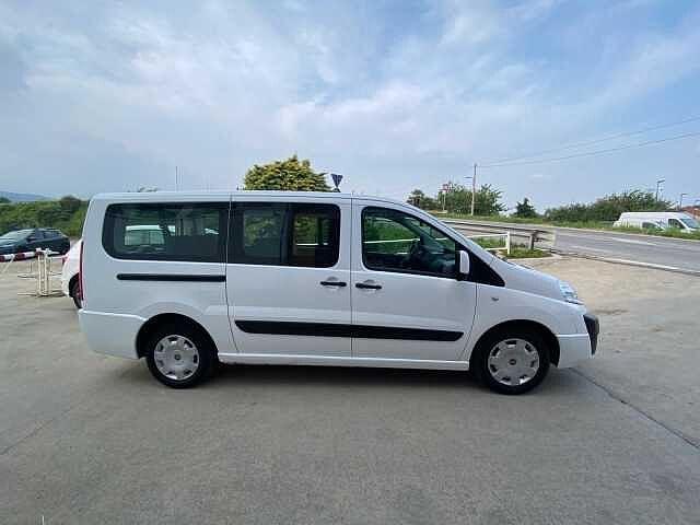 Fiat Scudo 2.0 MJT/130 Panorama Executive 8 posti
