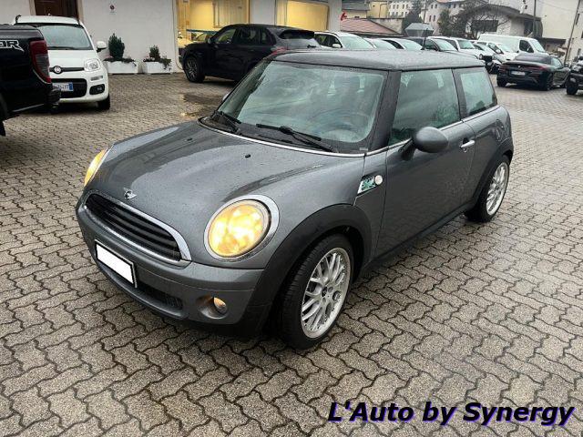 MINI One 1.6 16V One (55kW)