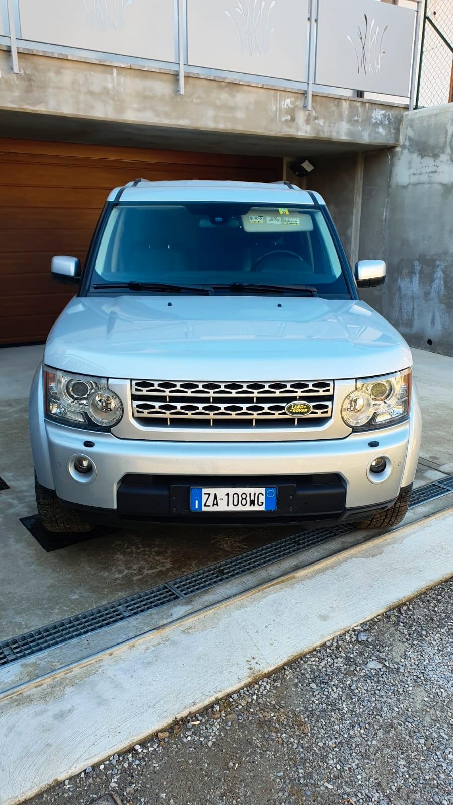 Land Rover Discovery 4 3.0 SDV6 245CV HSE