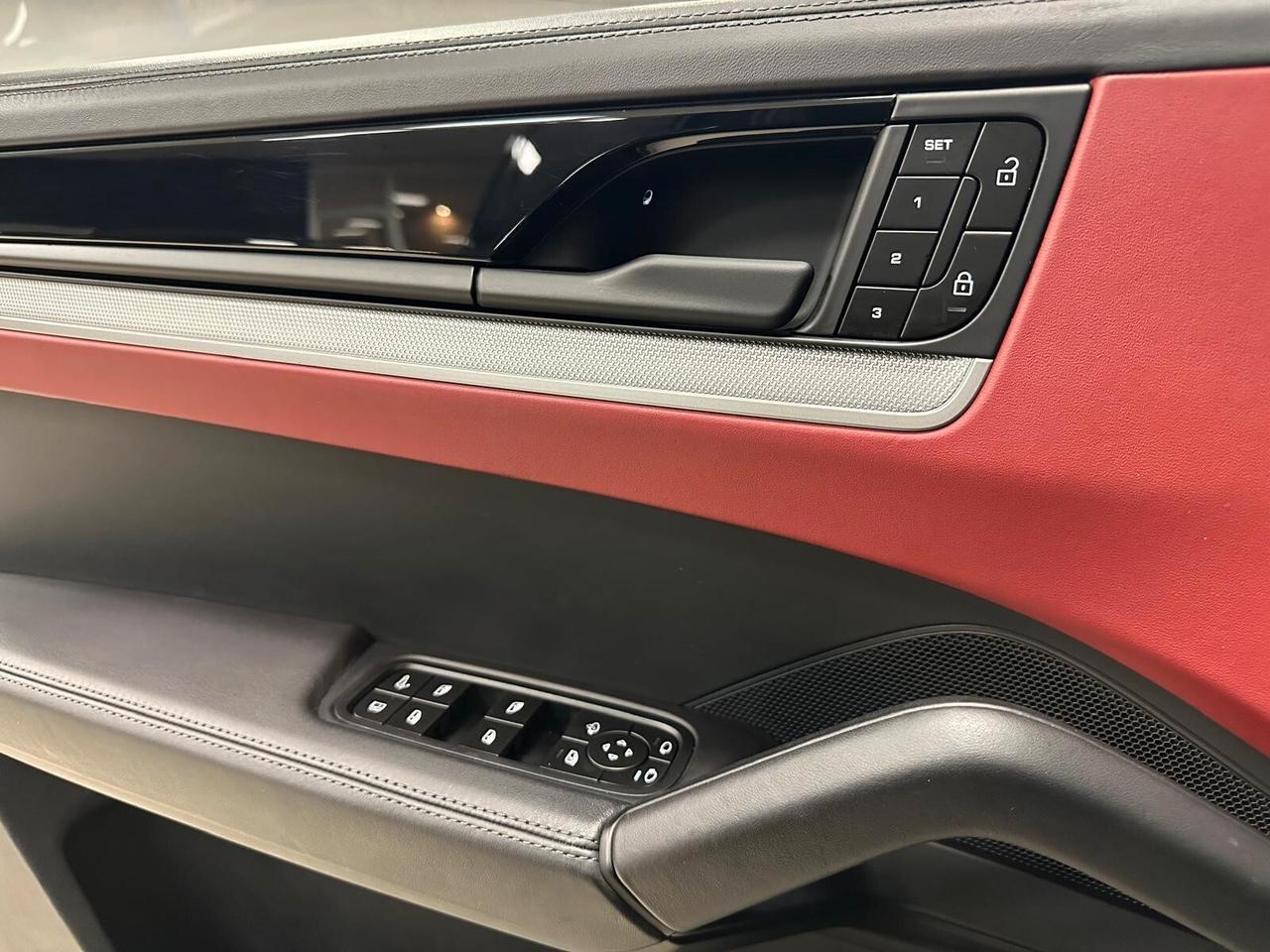 Porsche Cayenne Coupé 3.0 V6 S E-Hybrid 470 cv Uff. Italiana NUOVO MODELLO