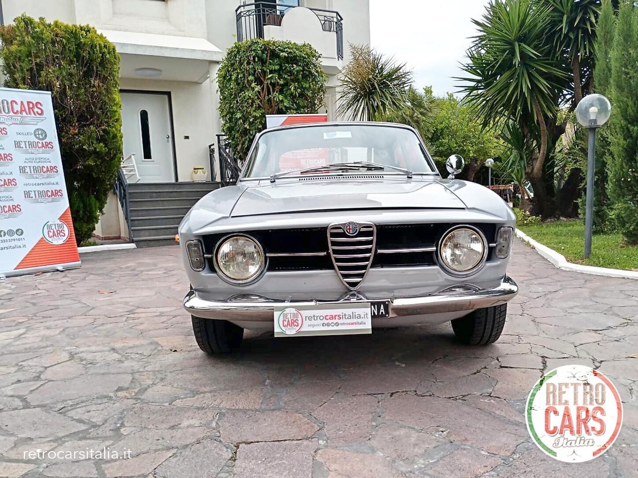 Alfa Romeo Giulia GT 1300 Junior - Scalino