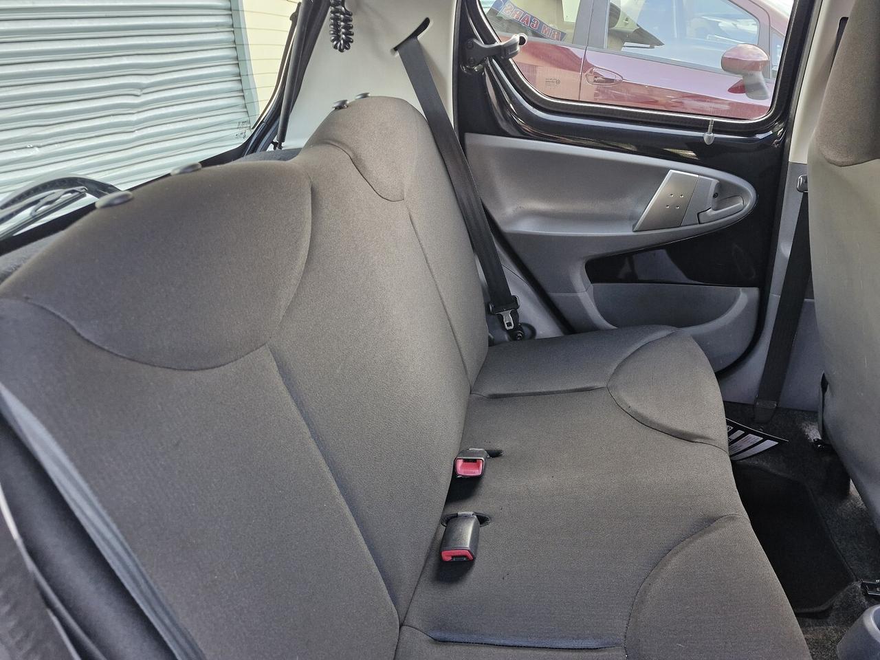 TOYOTA AYGO 1.0 BENZINA 5 PORTE ANNO 2009 130000KM