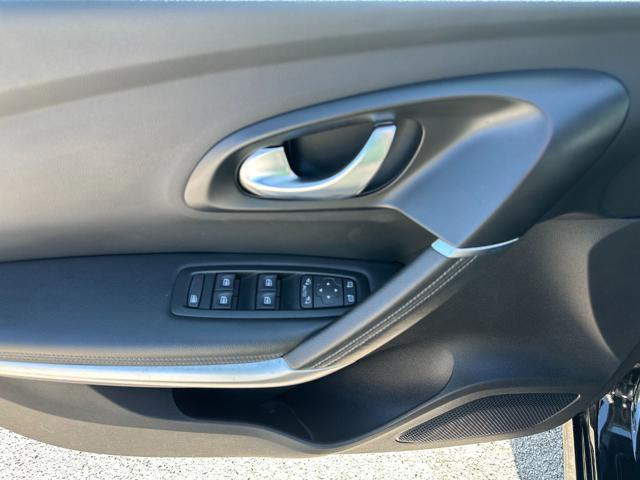 RENAULT Kadjar TCe 140CV FAP Intens