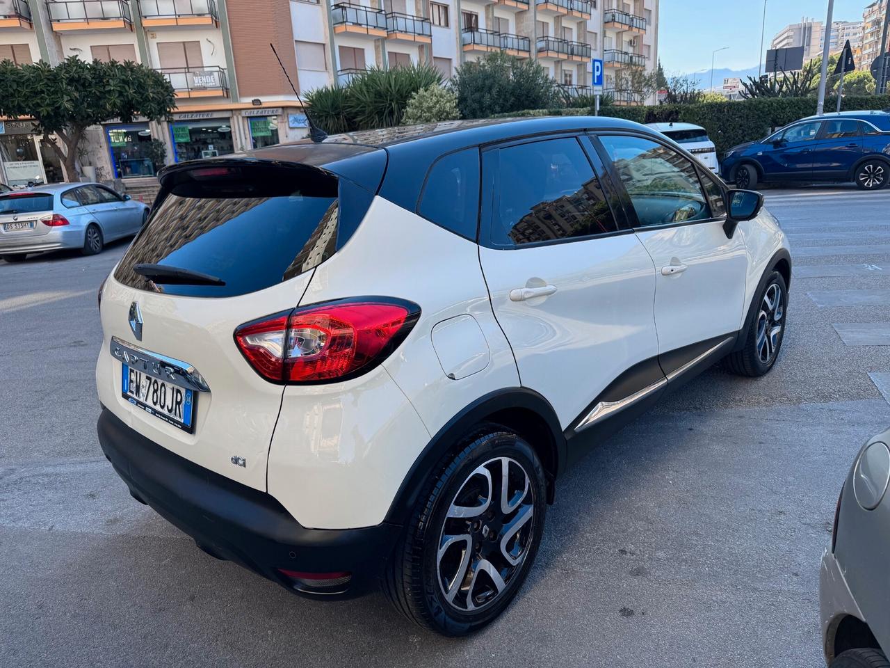 Renault Captur 1.5 dCi 8V 90 CV