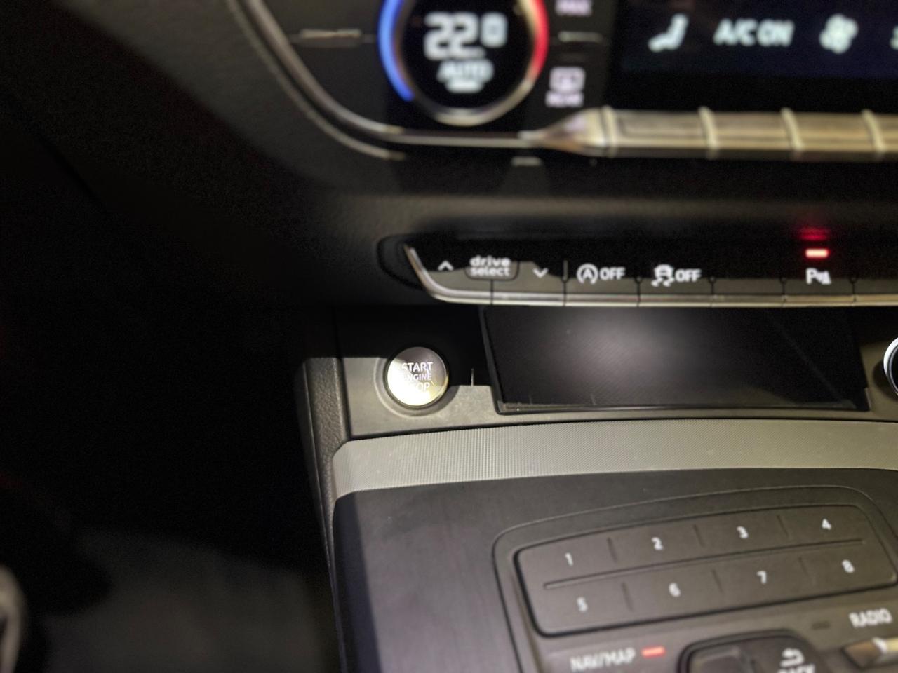 Audi Q5 2.0 TDI quattro S tronic Business Sport