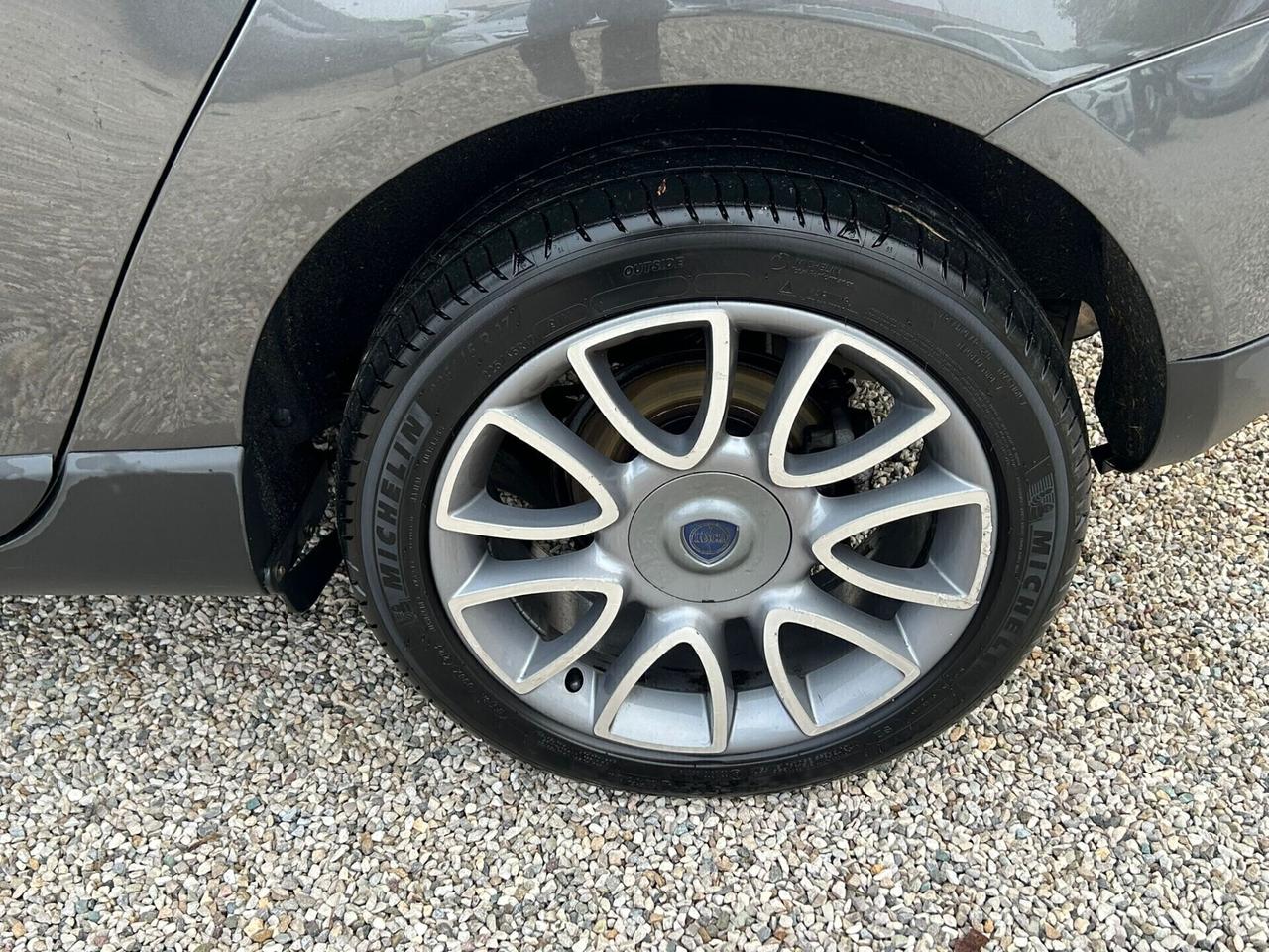Lancia Delta 2.0 MJT DPF Platino 165CV