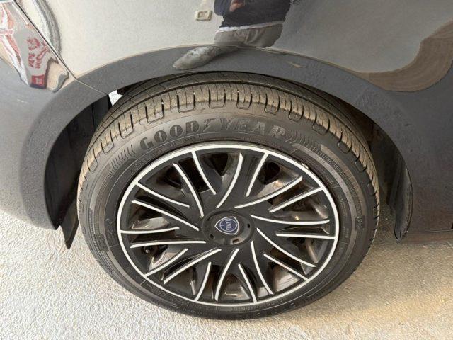 LANCIA Ypsilon 1.0 FireFly 5 porte S&S Hybrid Gold