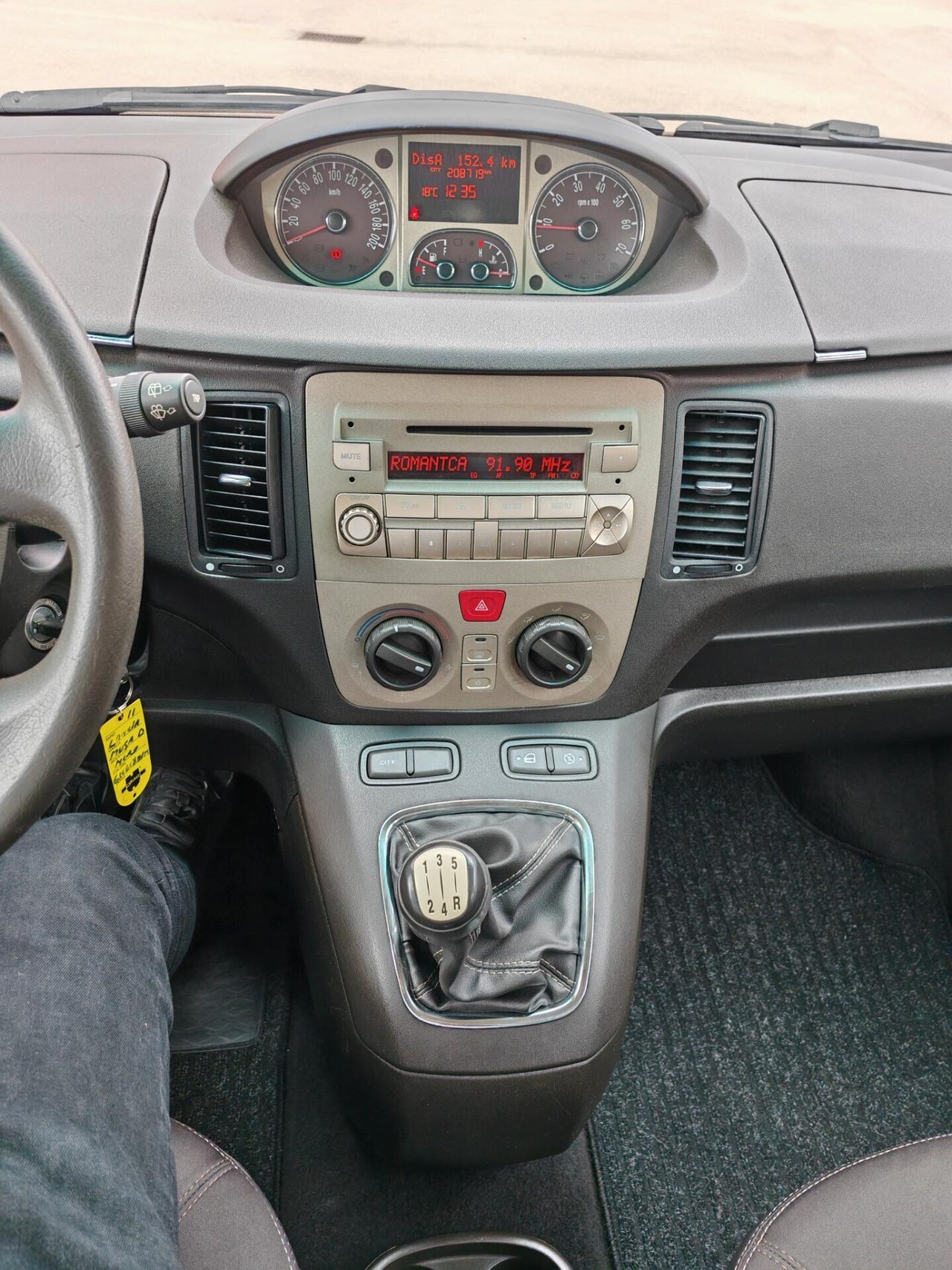 Lancia MUSA 1.3 Mjt 95 CV Platinum
