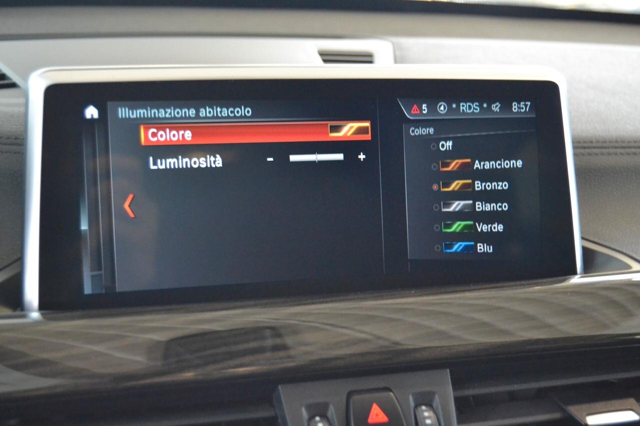 Bmw X1 sDrive18d xLine Plus Navi/Pelle/LED