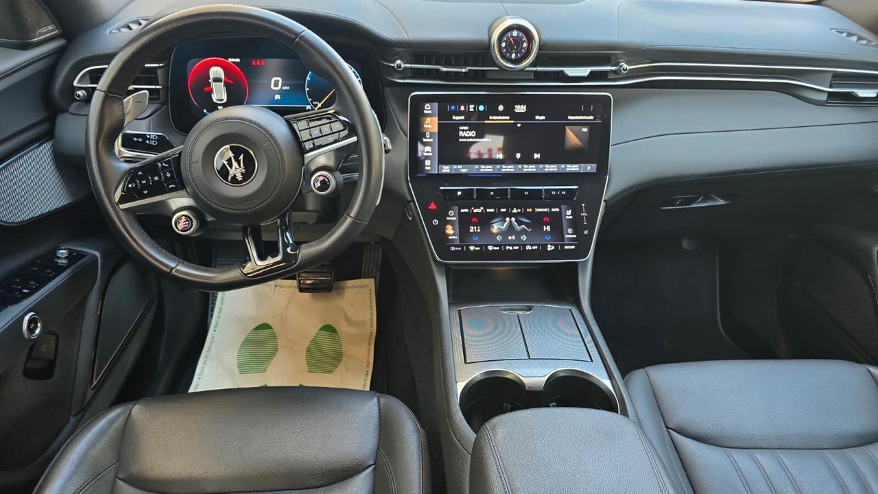 Maserati Grecale MHEV 300 CV AWD GT