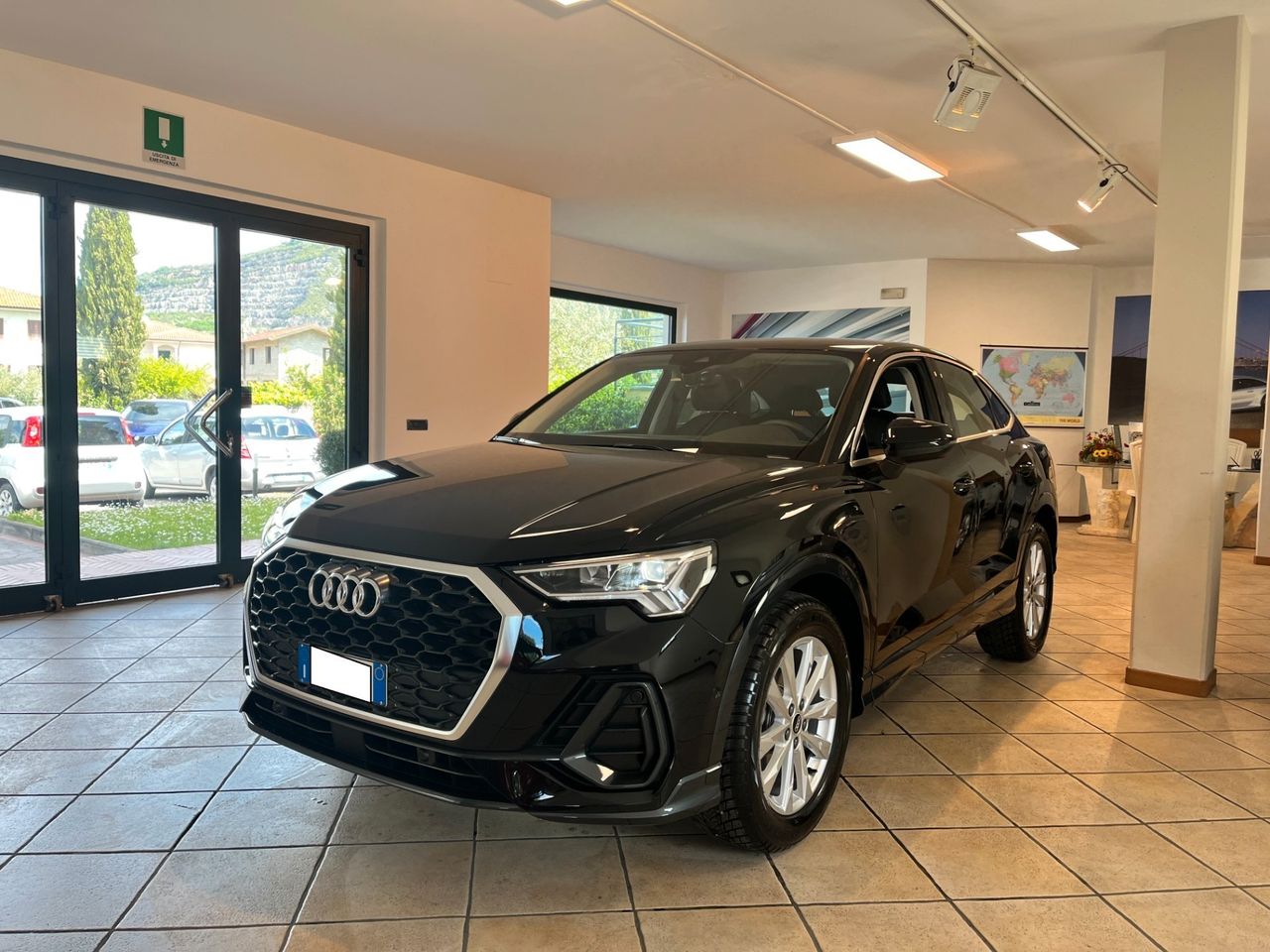 Audi Q3 SPB 35 TDI Business Plus 1.700 km