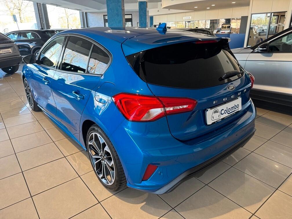 Ford Focus 1.5 ecoboost ST-Line Led Navi App conn 18"