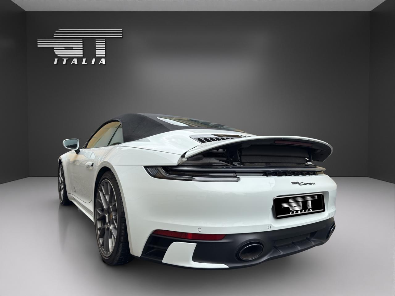 Porsche 911 Carrera Cabriolet