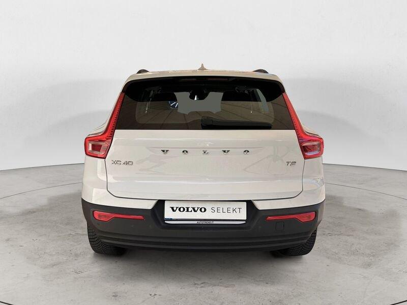 Volvo XC40 T2 129 CV Automatico Momentum Core