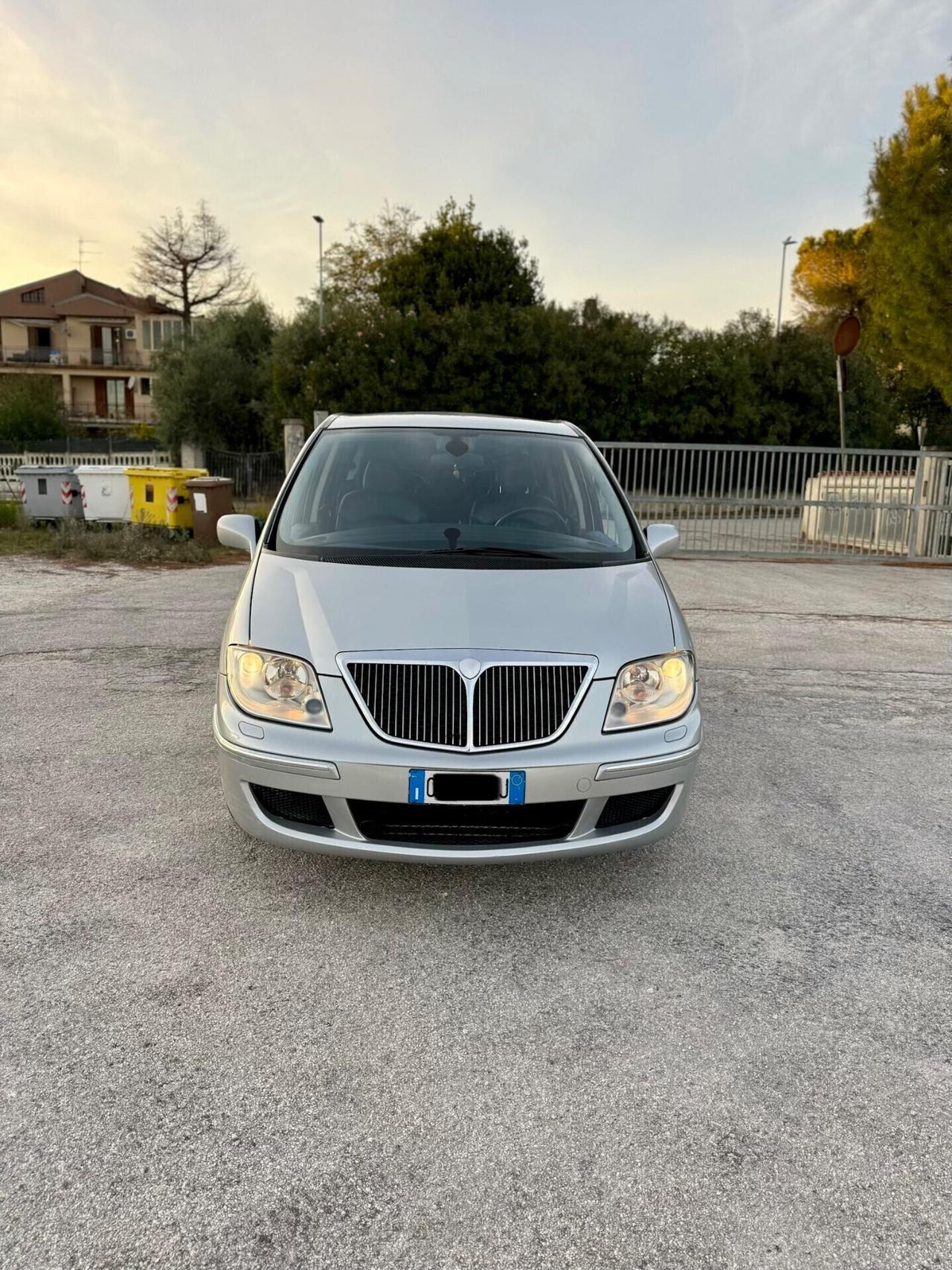 Lancia Phedra 7 posti Diesel 2.2 JTD Emblema Plus