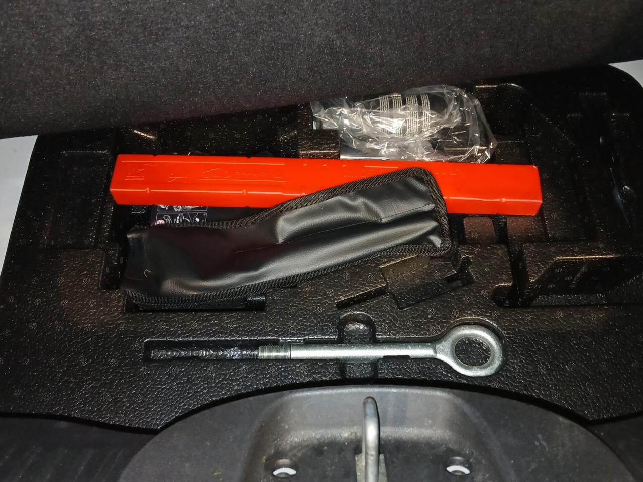 Fiat 500 C 1.0 Hybrid Dolcevita 70CV