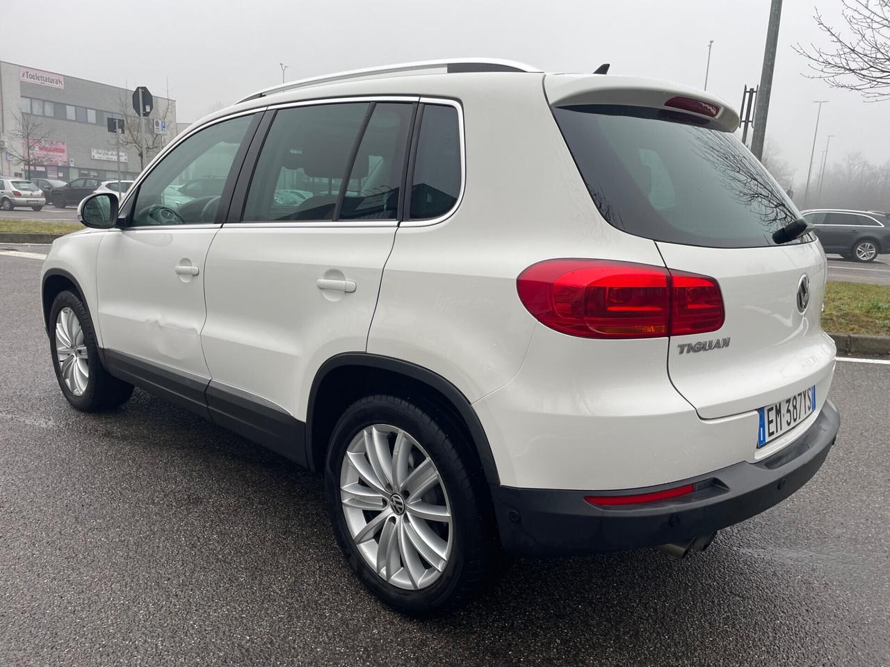 Volkswagen Tiguan 2.0 TDI 140CV 4MOTION*Automatik*Pelle*Tetto*