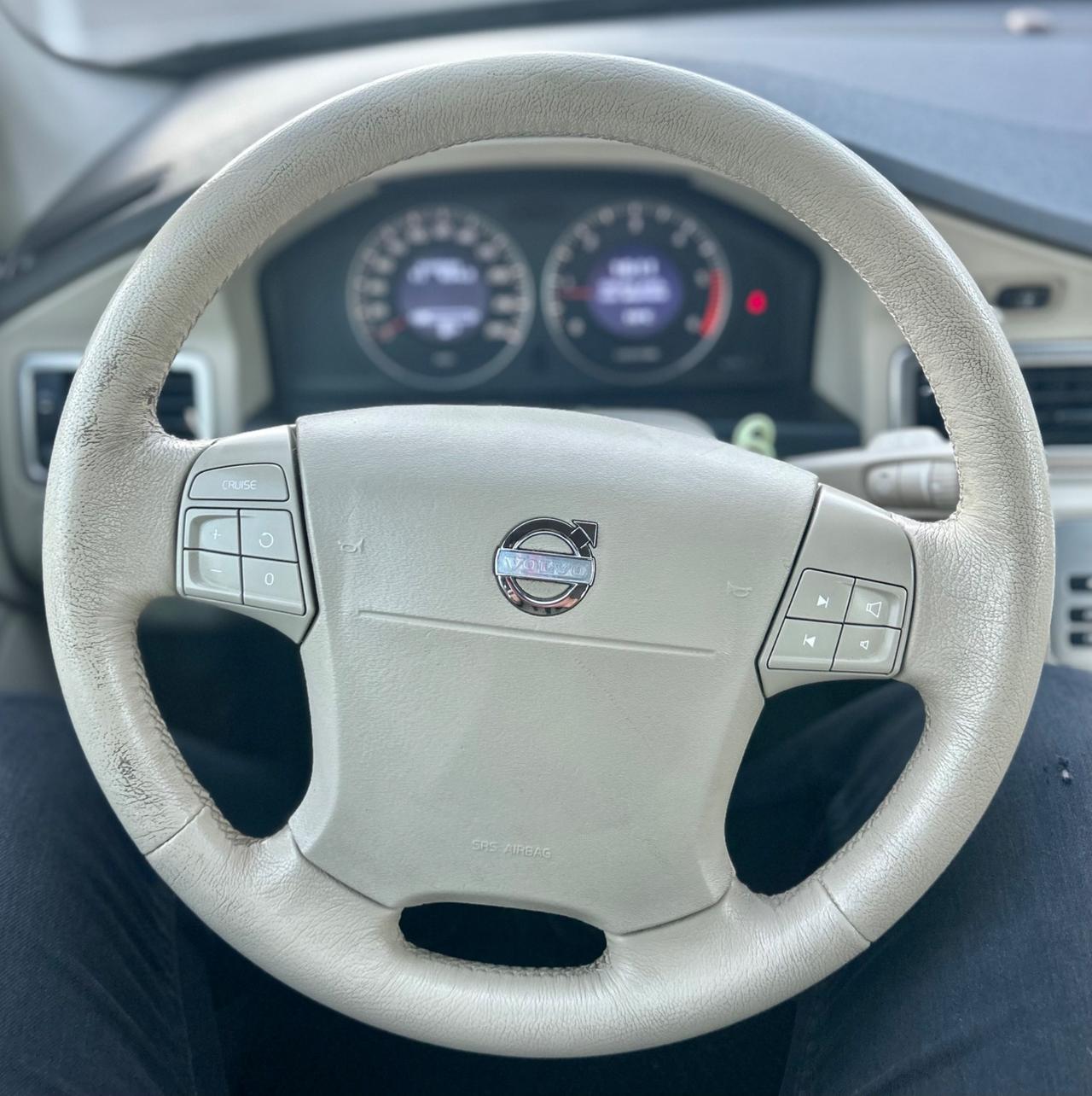 Volvo V70 2.0 D R-Design 2010