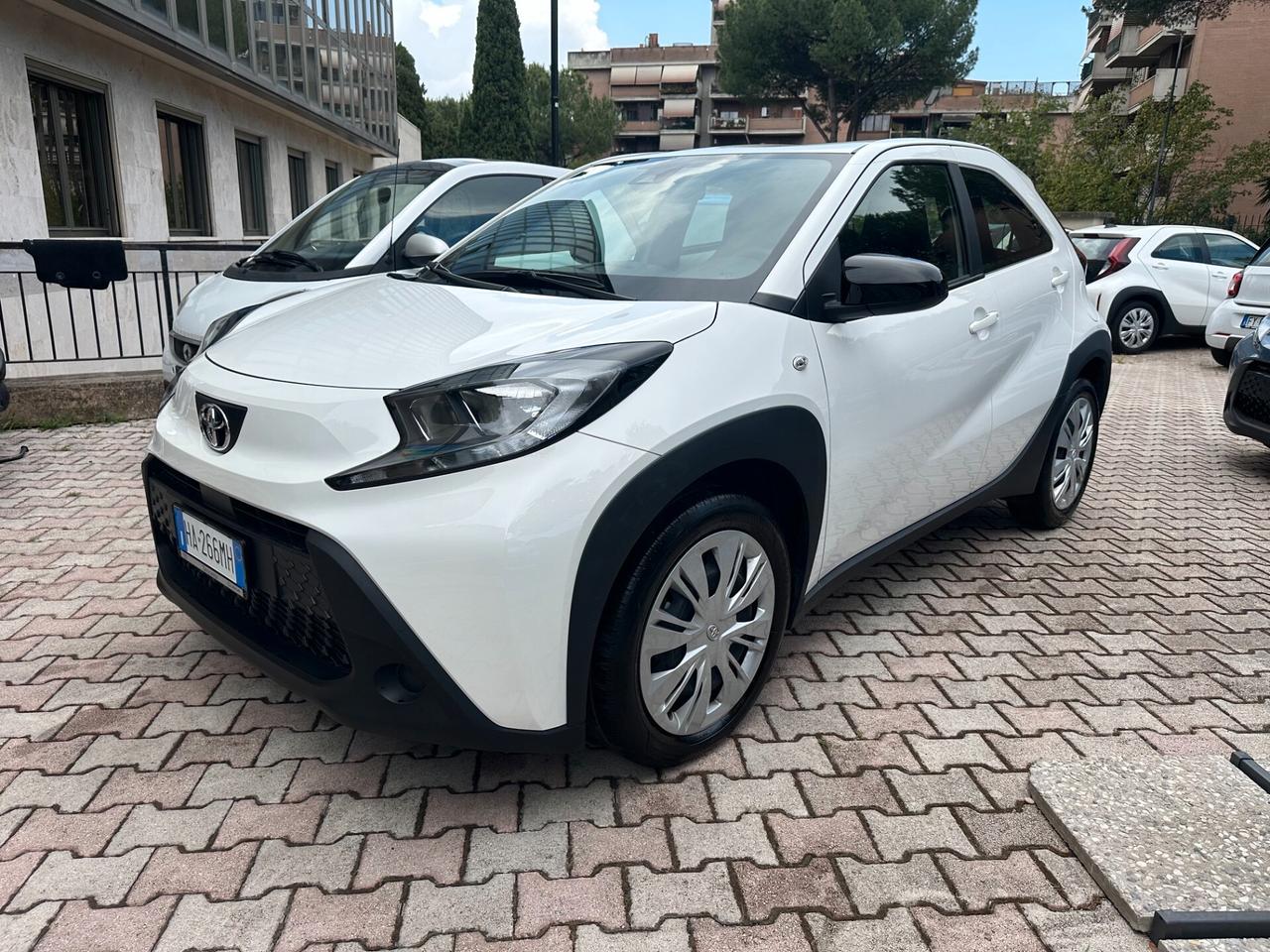Toyota Aygo X 1.0 5P. 05/25 KM.7774 UNIPRO.
