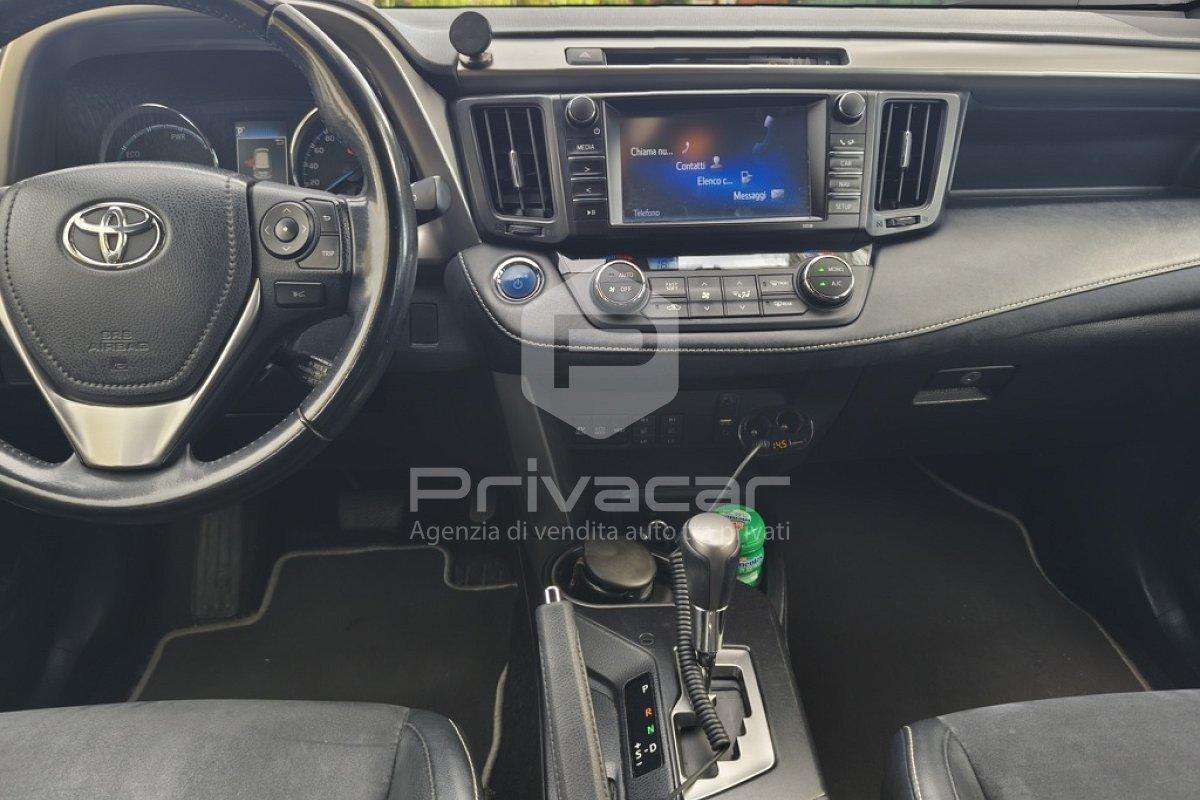 TOYOTA RAV4 2.5 Hybrid 2WD Active