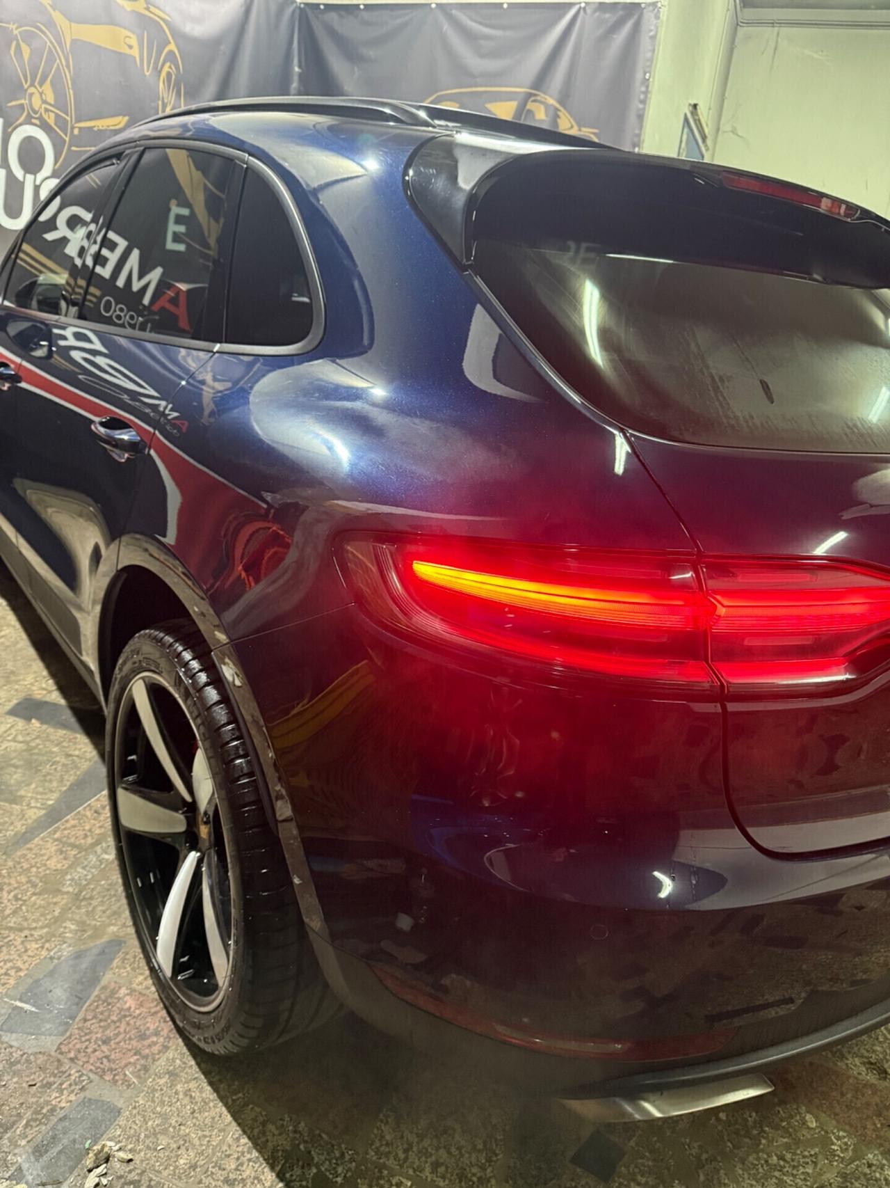 Porsche Macan 2.0 245 Cv Strafull