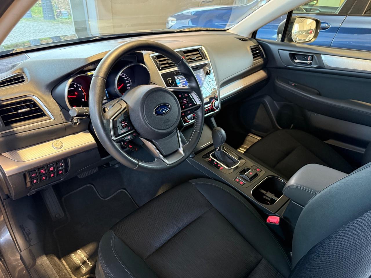 Subaru OUTBACK 2.5i Lineartronic Premium GPL DOPPIE GOMME