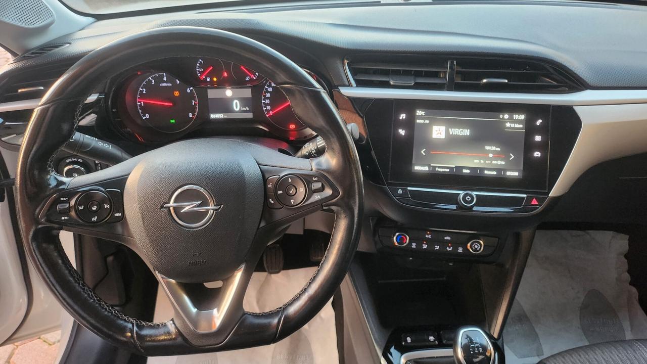 Opel Corsa 1.2 B-COLOR