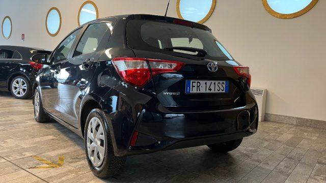 TOYOTA Yaris 1.5 Hybrid 5 porte Business