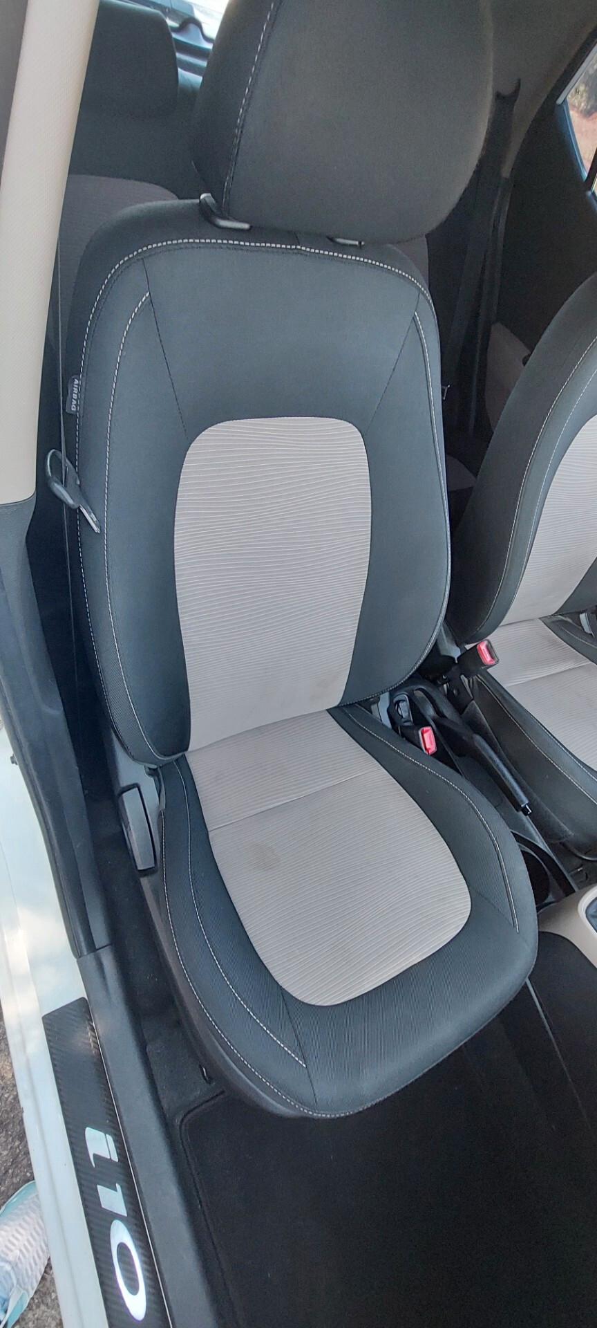 HIUNDAI I10 BENZINA 1,0 5 POSTI TELFONO X NEOPATENTATI IMPECCABILE GOMME NUOVE