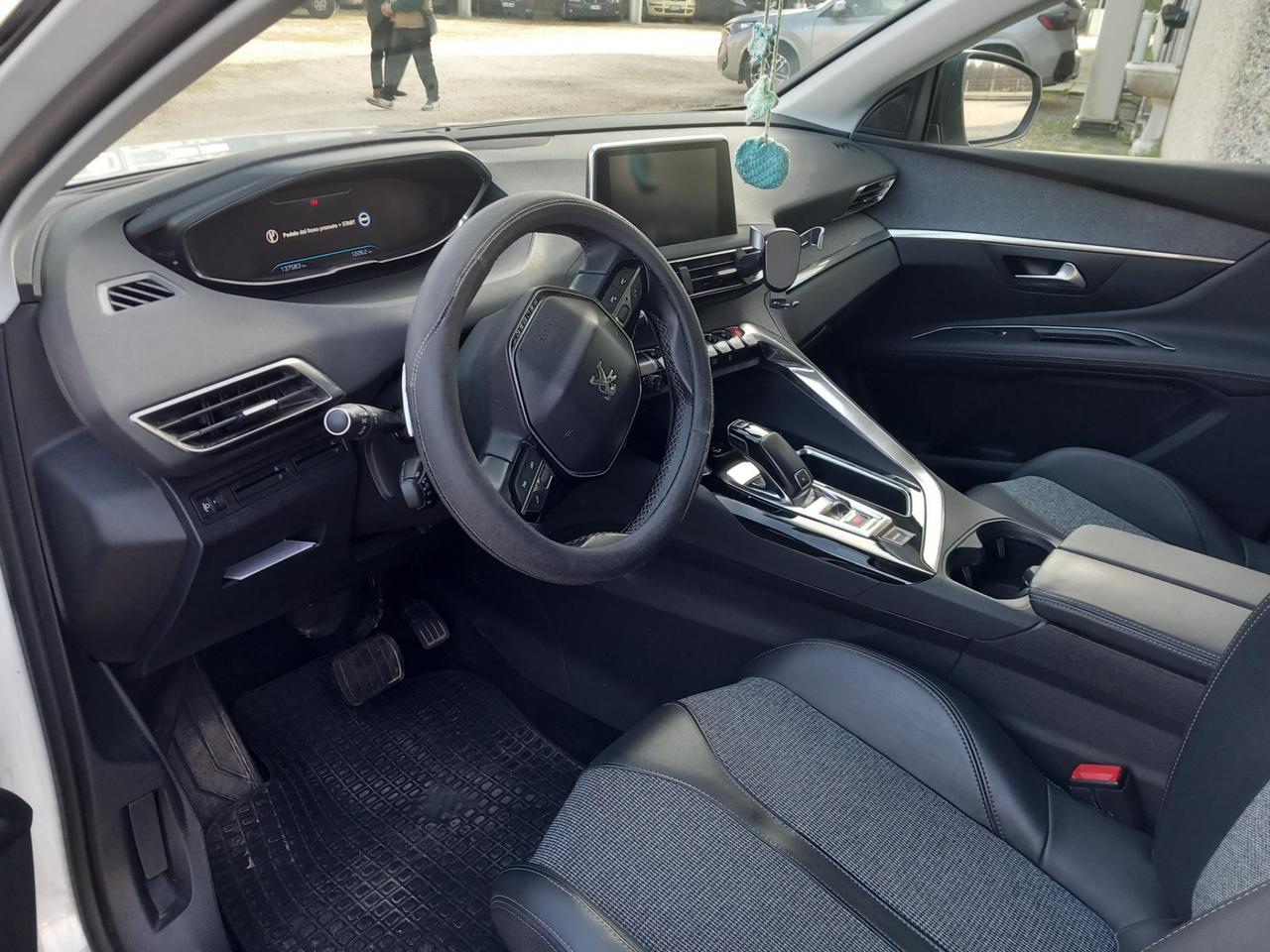 Peugeot 3008 3008 1.5 bluehdi Allure s&s 130cv eat8