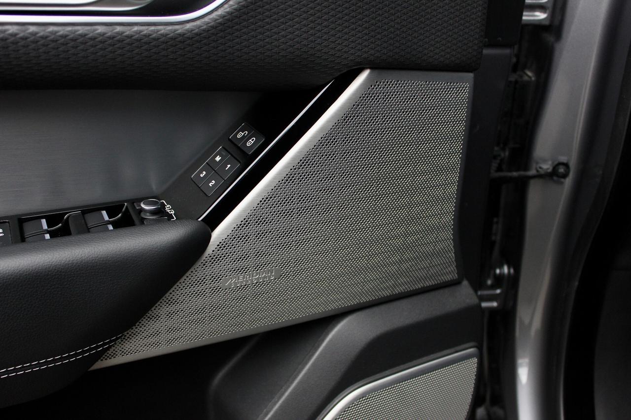 Land Rover Range Velar 2.0 Si4 250 CV R-Dynamic SE UNICO PROPR. FULL OPTIONAL