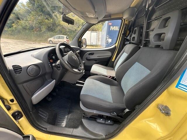 Fiat Doblò 1.9 MJT 105cv Cargo Maxi Lamierato
