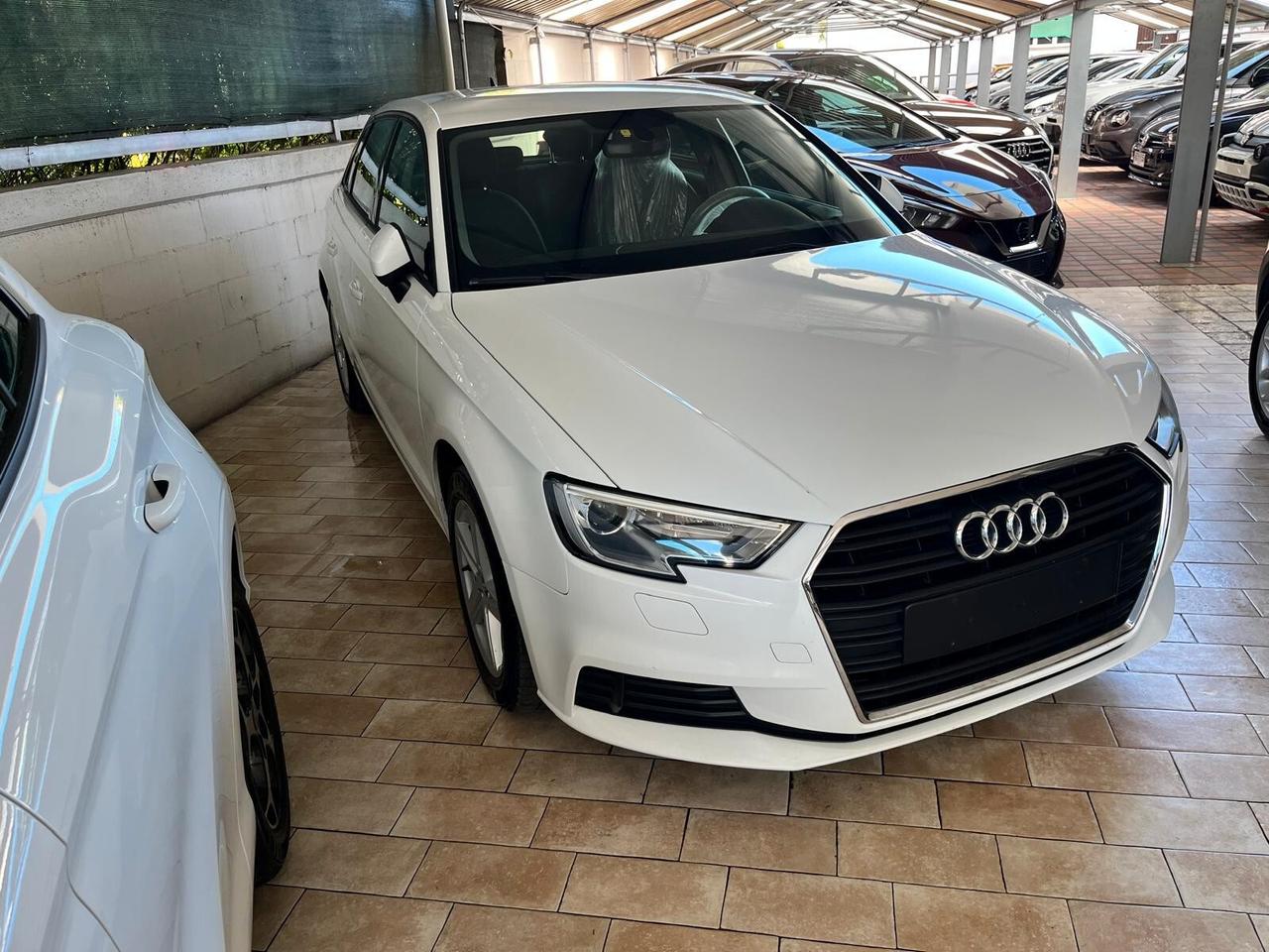 Audi A3 1.6 TDI S tronic