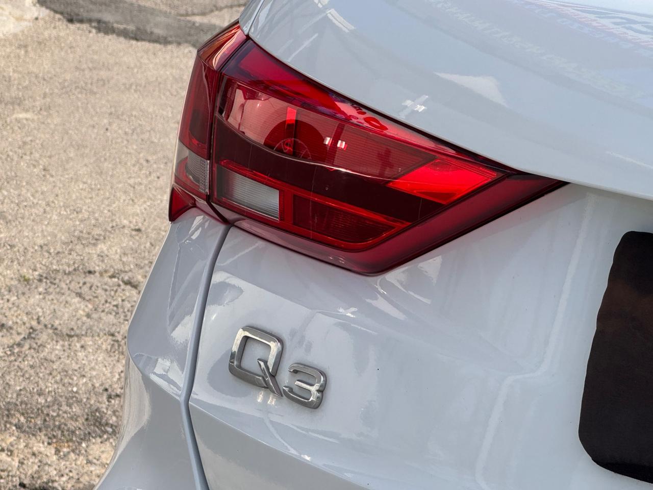 AUDI Q3 35 TDI 2.0 150 CV S-TRONIC FULL IVA