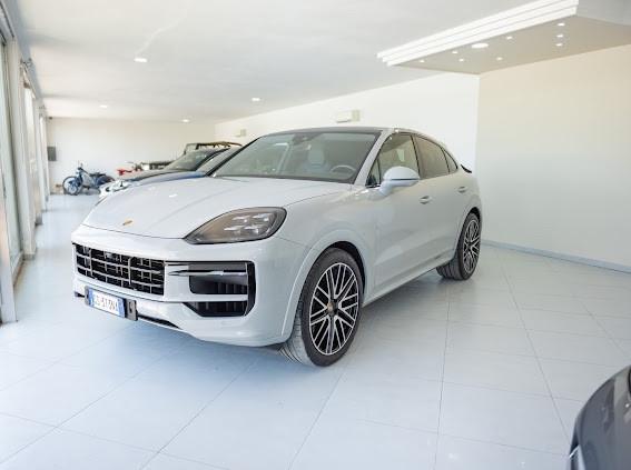 Porsche Cayenne Coupé 4.0 V8 S 2024 Grigio Gesso