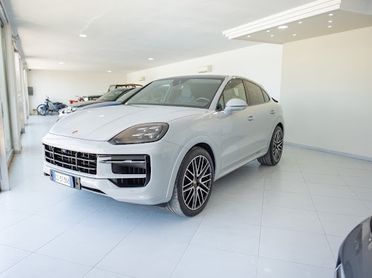 Porsche Cayenne Coupé 4.0 V8 S 2024 Grigio Gesso
