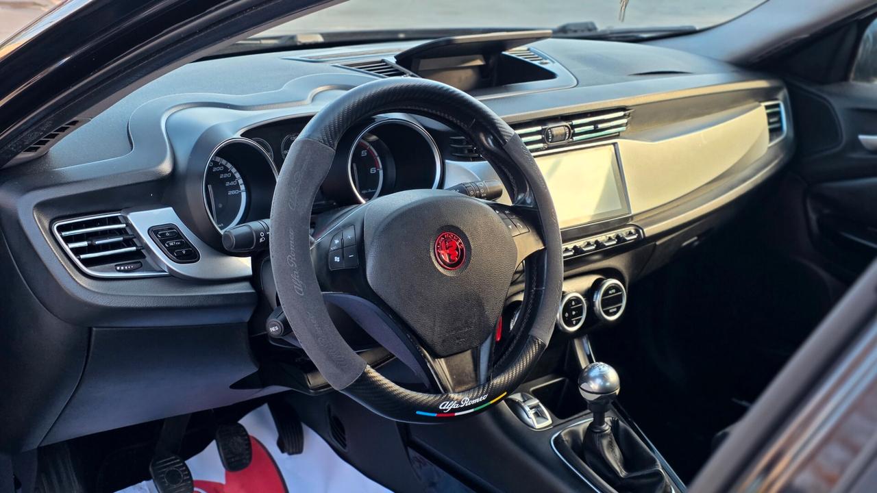 Alfa Romeo Giulietta 1.6 JTDm-2 105 CV Exclusive