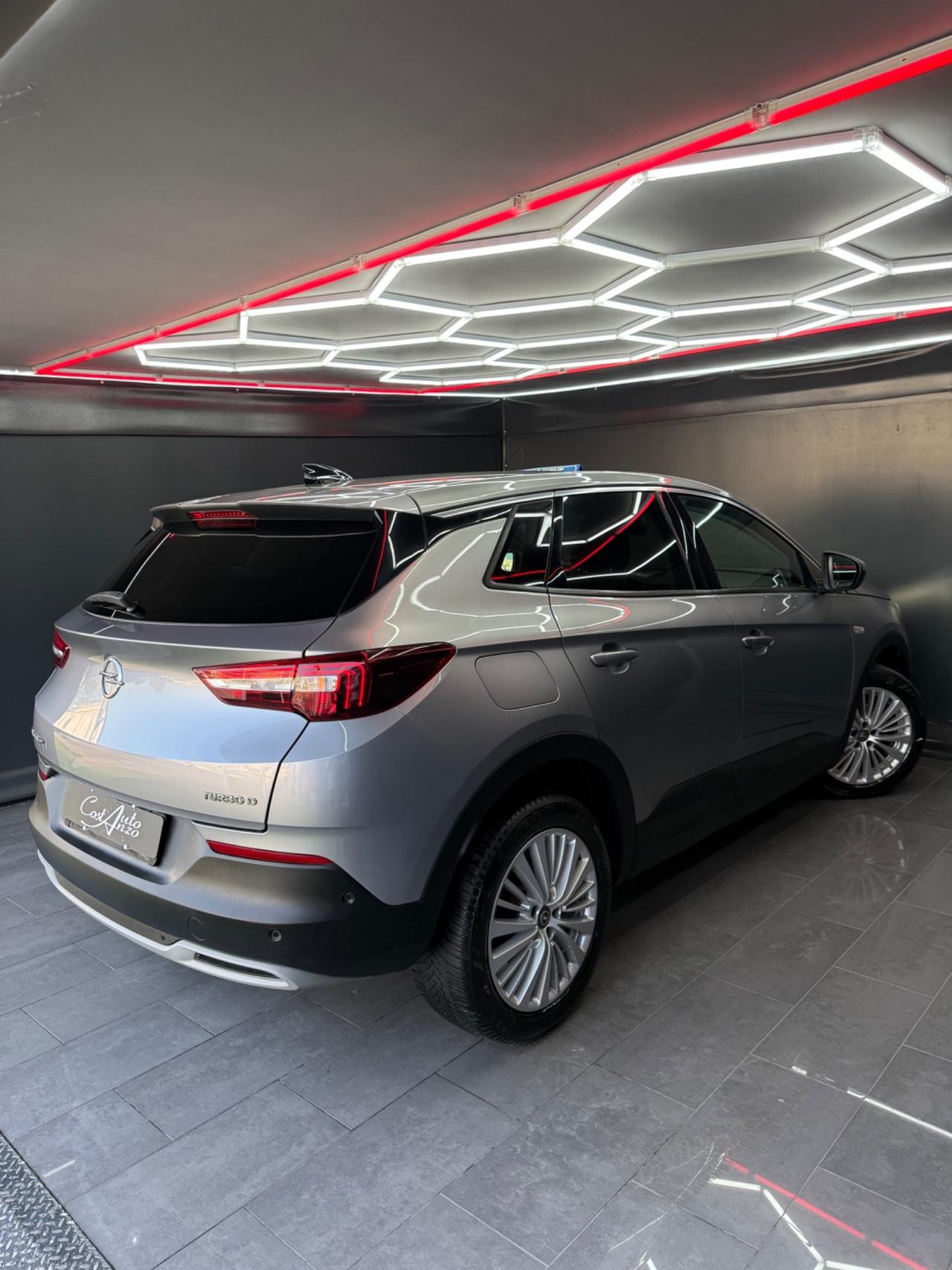 Opel Grandland X 1.6 Diesel 120 cv LAUNCH EDITION