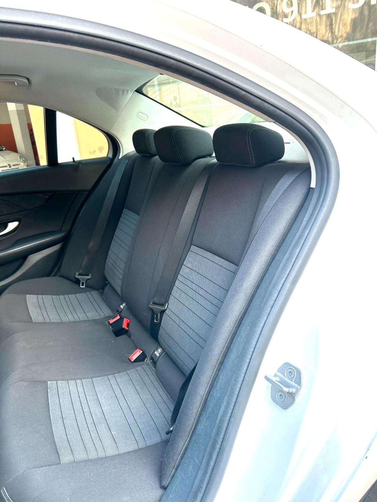 Mercedes C 220 D Sport 7G-Tronic Plus Berlina